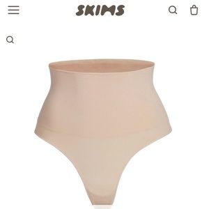 SKIMS - “CORE CONTROL” THONG